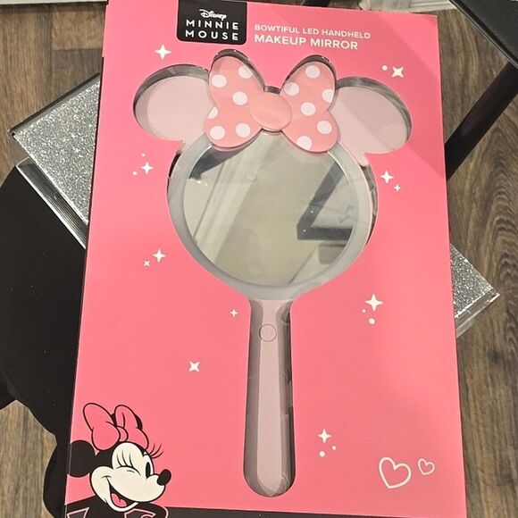 Impressions  X Disney Minnie Mouse Bowtiful Handheld Makeup Mirror - Picture 7 of 12